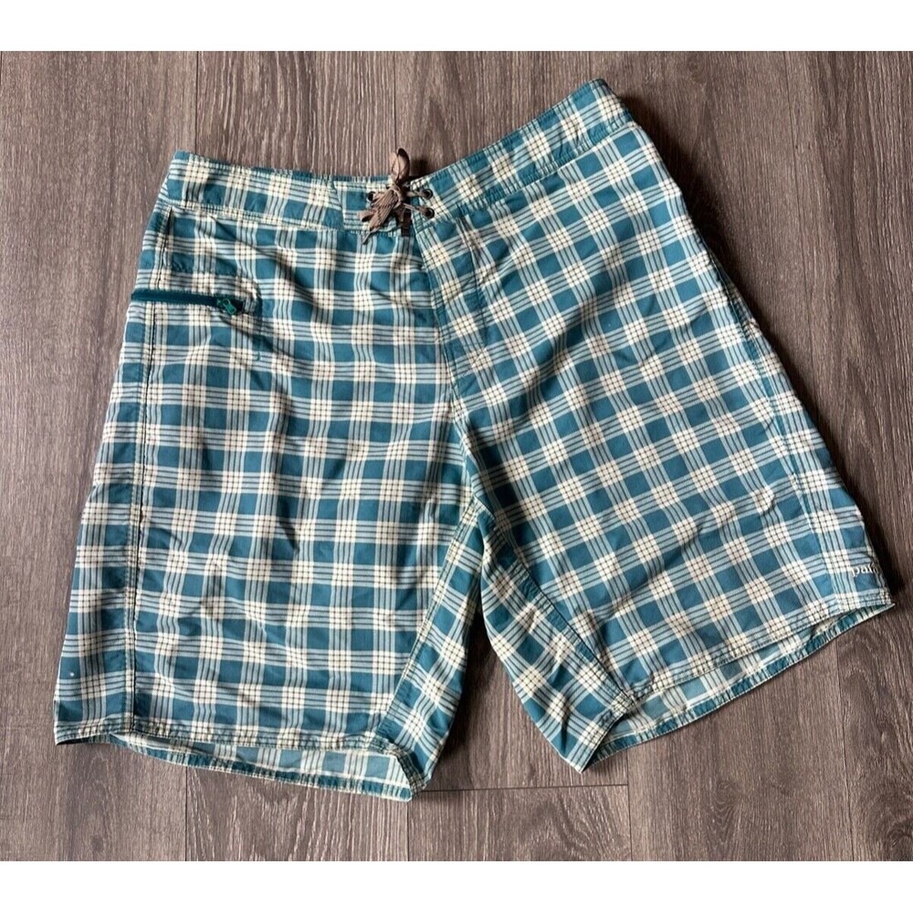 Patagonia Wavefarer Sz 35 Green Plaid Swim Surf Board Trunks Shorts Mens